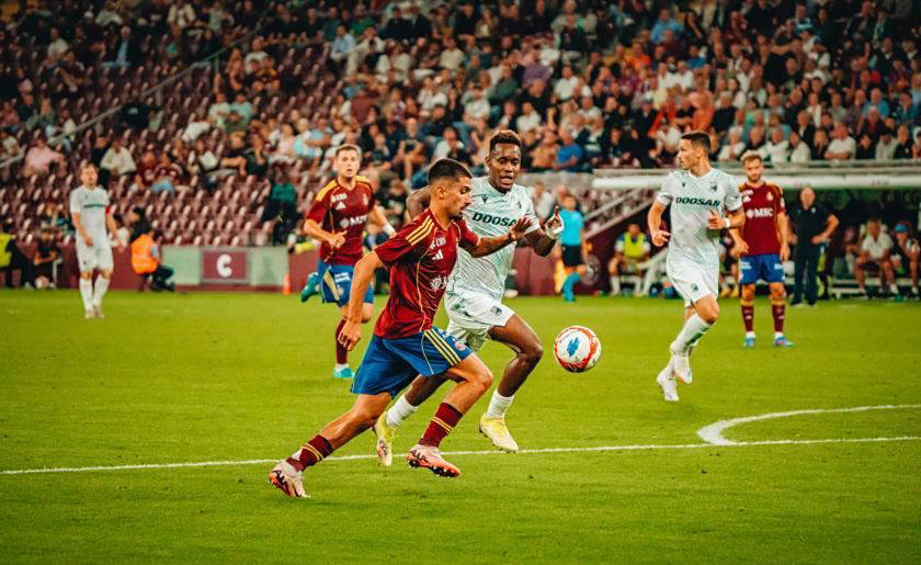 贝博体育sports-多特蒙德窗口期遗憾出局;志在欧联名次提升;气氛紧张;身体对抗强度拉满-贝博体育sports